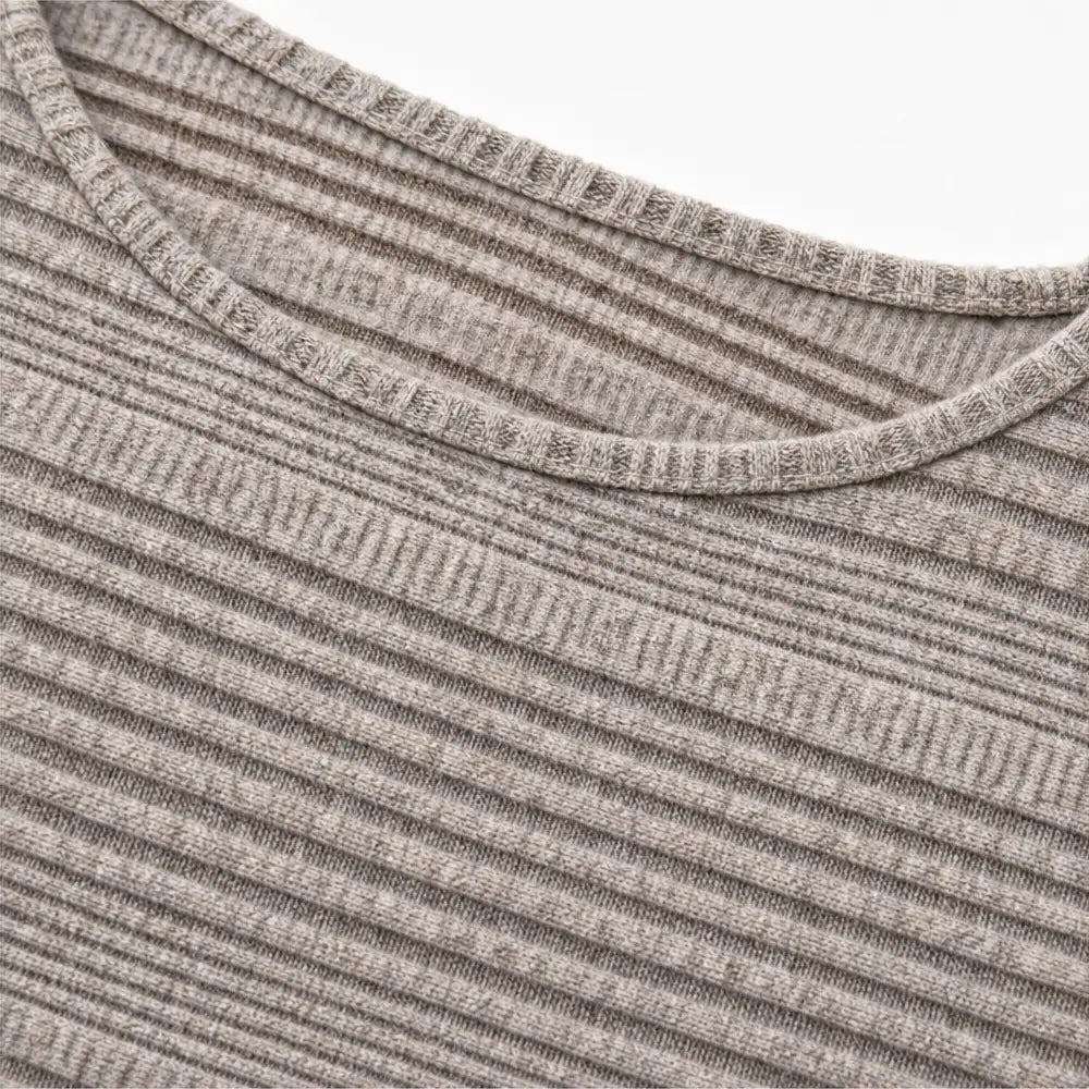 Alejandra | Camiseta de Punto a Rayas con Cuello Barco