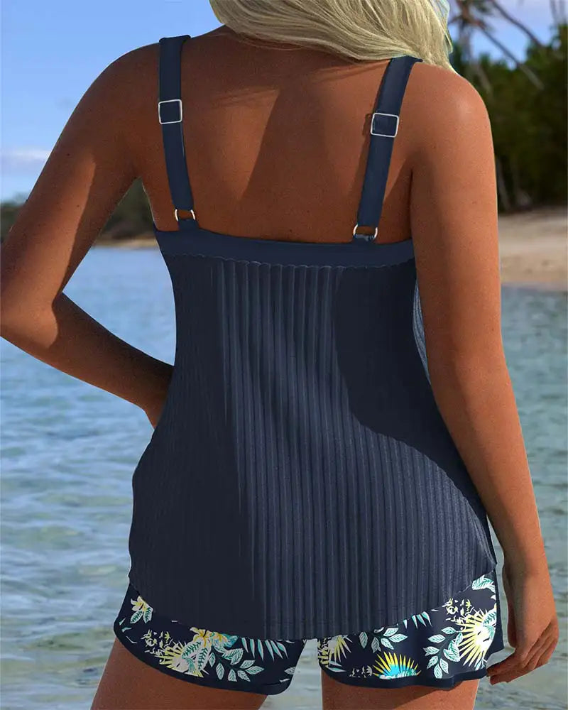 Carla | Tankini de Rayas con Short de Playa