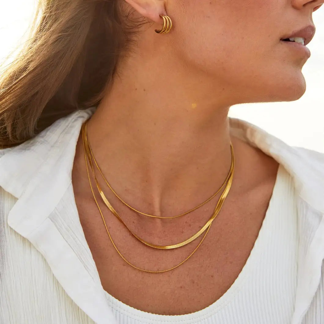 Cadena dorada artesanal de mujer — Sere | Collar de Mujer