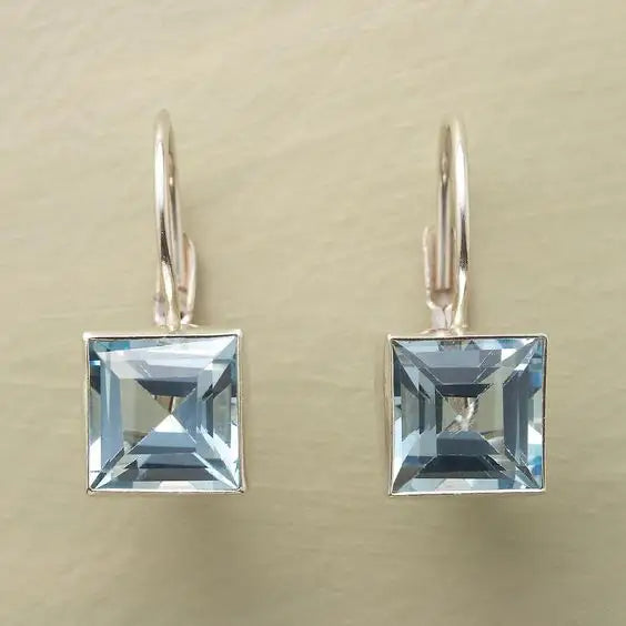 Blue Cube™ | Pendientes Geométricos