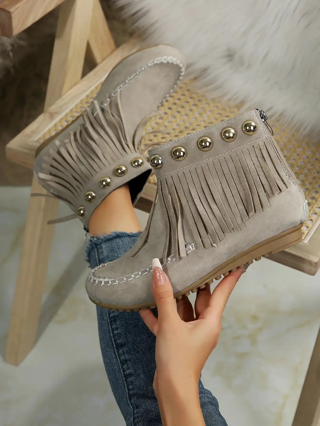 Mimi | Botines Planos Retro con Borlas
