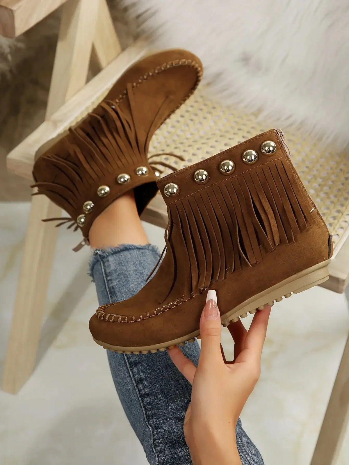 Mimi | Botines Planos Retro con Borlas