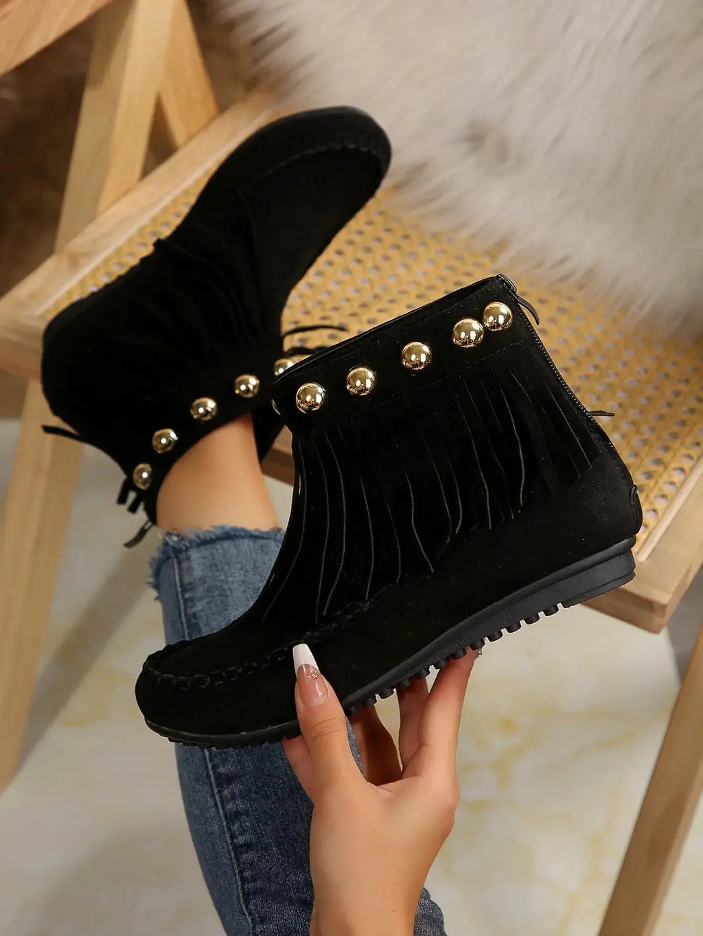 Mimi | Botines Planos Retro con Borlas