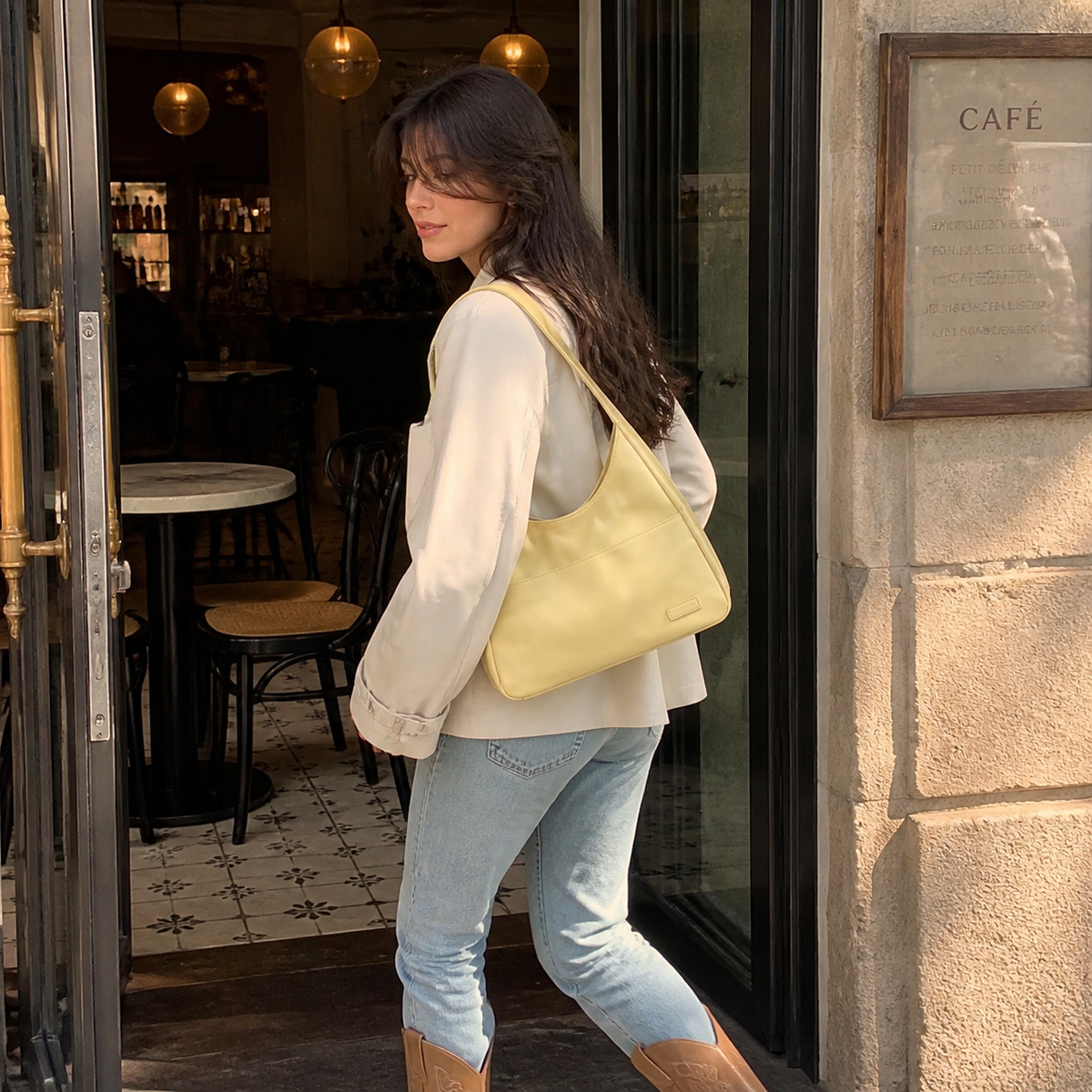Modesta | Bolso de Hombro Suave de Diario