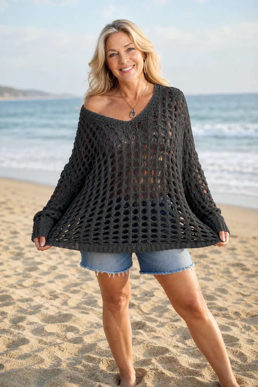 Fuencisla | Jersey Oversize Calado con Hombros Descubiertos
