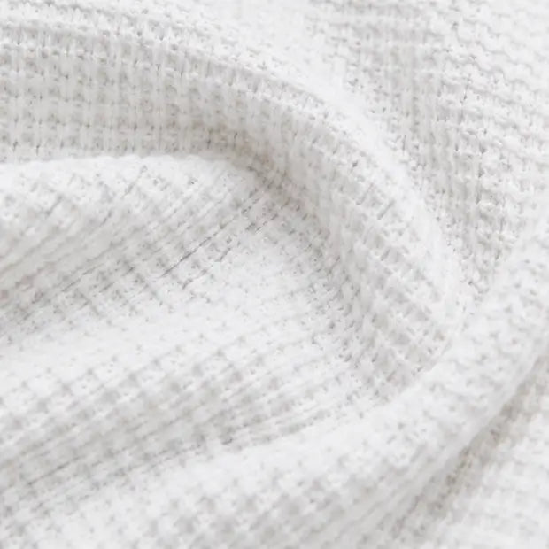 Macaria | Camiseta Gofrada Henley de Manga 3/4