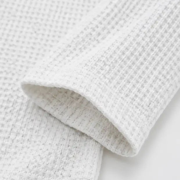 Macaria | Camiseta Gofrada Henley de Manga 3/4