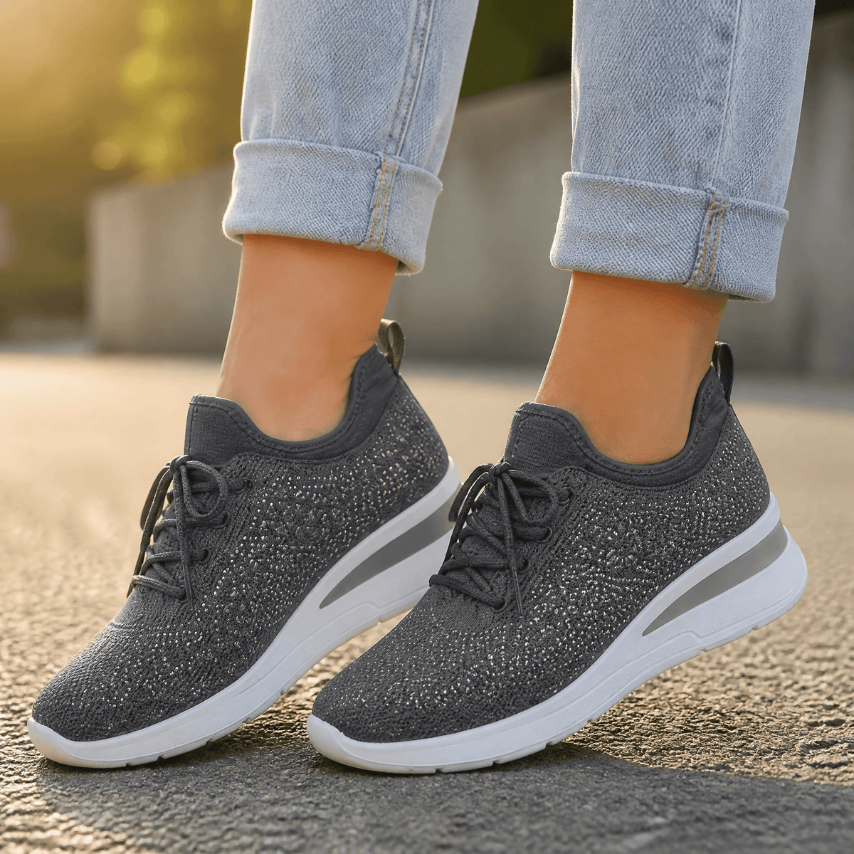 Lourdes | Zapatilla de Cuña con Pedrería