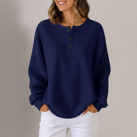 Olalla | Camiseta Gofrada Henley de Cuello Redondo