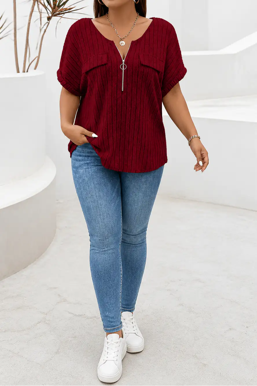Caridad | Camiseta de Canalé con Cuello de Cremallera