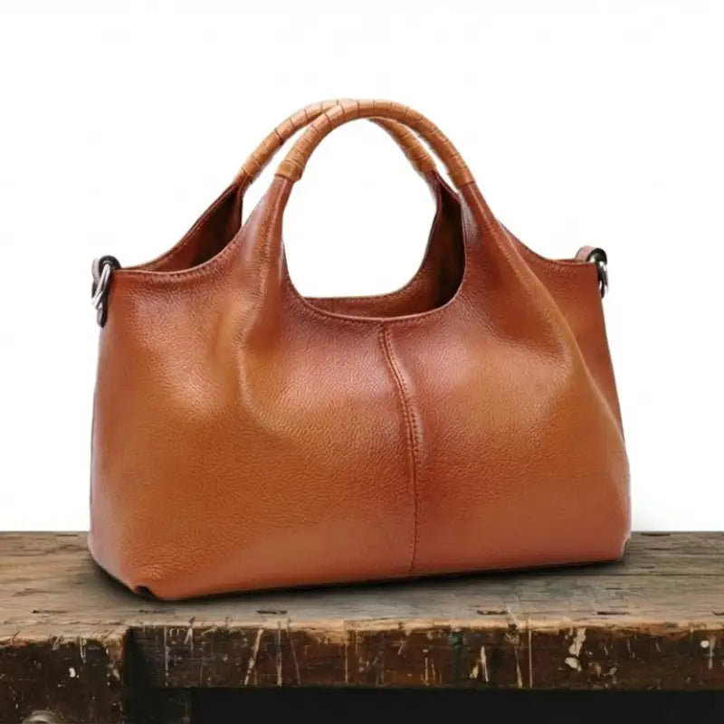 Dana | Bolso de Hombro de Cuero Elegante